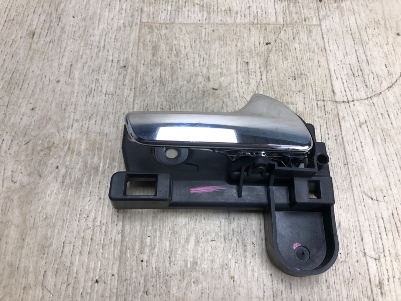Ручка двери внутренняя задняя правая DODGE JOURNEY 08-20 2013 JC 3.6 ERB 68103386AA Б/У