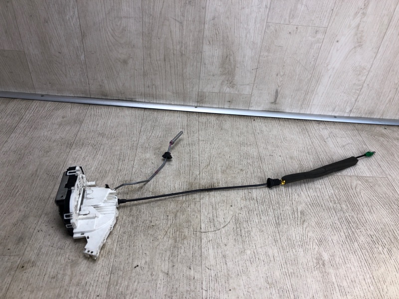 Замок двери передний правый DODGE JOURNEY 08-20 2013 JC 3.6 ERB 4589916AD Б/У