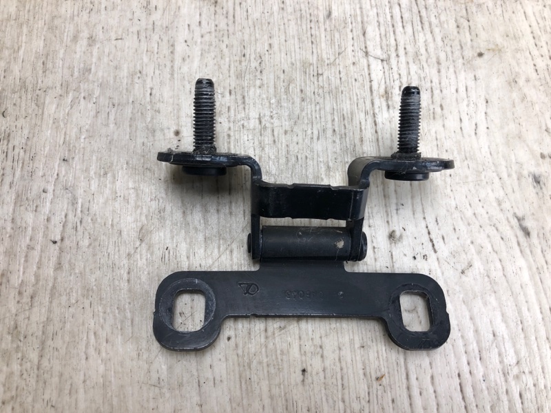 Петля крышки багажника JOURNEY 08-20 2013 JC 3.6 ERB Петля крышки багажника JOURNEY 08-20 2013 JC 3.6 ERB