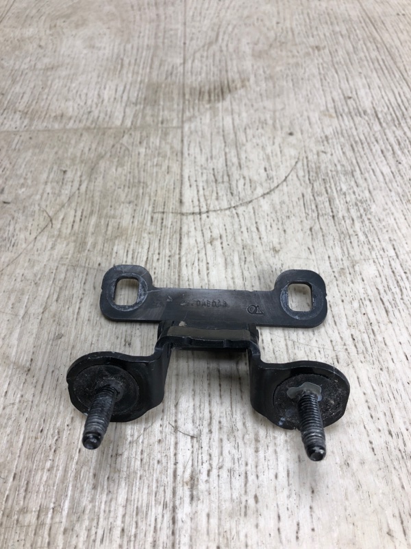 Петля крышки багажника DODGE JOURNEY 08-20 JC 3.6 ERB Петля крышки багажника DODGE JOURNEY 08-20 JC 3.6 ERB