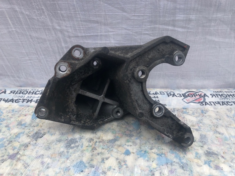 Кронштейн насоса ГУР OUTBACK 09-14 BR 2010 2.5 EJ253