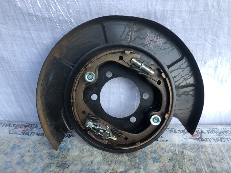 Тормозной механизм задний правый INFINITI Q50 20- 2021 Седан 3.0 VR30DDTT 44000-1MB6A Б/У