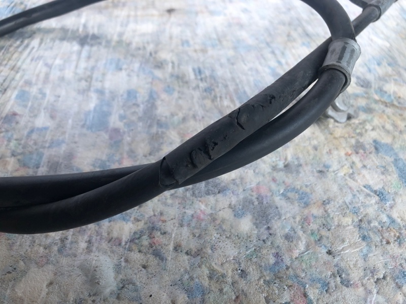 Трос стояночного тормоза правый Q50 20- 2021 Седан 3.0 VR30DDTT