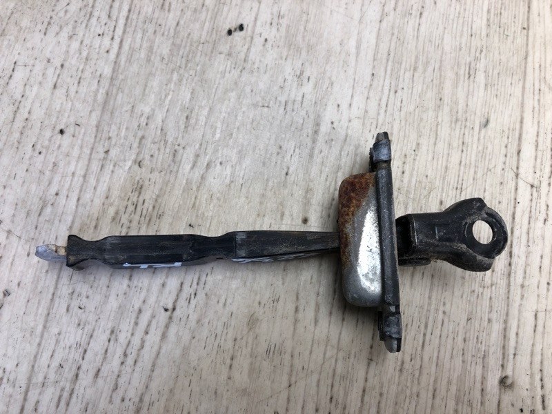 Ограничитель двери задний левый ELANTRA MD 10-15 2011 MD 1.8 G4NB