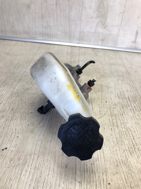 Главный тормозной цилиндр ELANTRA MD 10-15 2011 MD 1.8 G4NB Главный тормозной цилиндр ELANTRA MD 10-15 2011 MD 1.8 G4NB