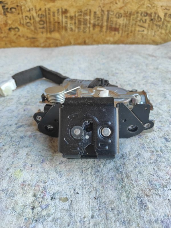 Замок крышки багажника MDX (YD3) 13-21 2015 Внедорожник 3.5