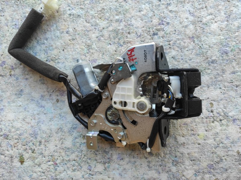 Замок крышки багажника MDX (YD3) 13-21 2015 Внедорожник 3.5