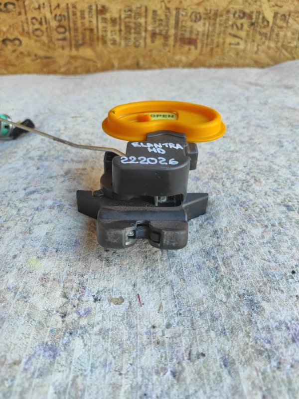 Замок крышки багажника HYUNDAI ELANTRA HD 06-11