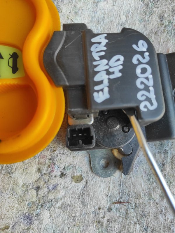 Замок крышки багажника ELANTRA HD 06-11