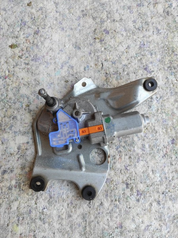 Моторчик стеклоочистителя задний SUBARU OUTBACK 09-14 BR 2010 2.5 EJ253 86510AJ090 Б/У