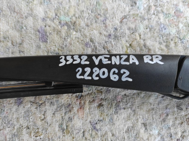 Поводок стеклоочистителя задний VENZA 09-16 2015 Минивэн 3.5 2GR-FE