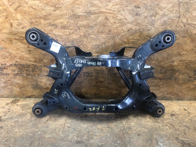 Запчасть балка задней подвески INFINITI Q50 20- 2021 Седан 3.0 VR30DDTT 55400-5CA0A Б/У Балка задней подвески INFINITI Q50 20- 2021 Седан 3.0 VR30DDTT 55400-5CA0A Б/У