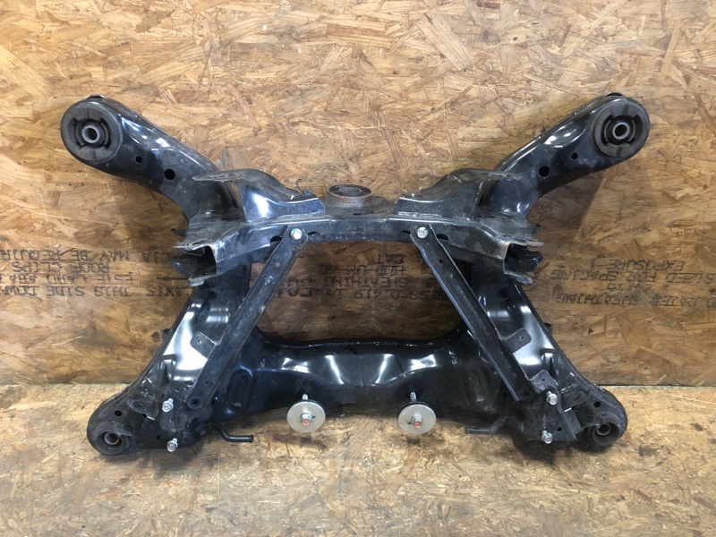 Балка задней подвески Q50 20- 2021 Седан 3.0 VR30DDTT Балка задней подвески Q50 20- 2021 Седан 3.0 VR30DDTT