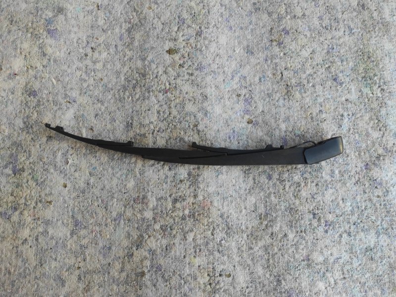 Поводок стеклоочистителя задний задний OUTBACK 09-14 BR 2010 2.5 EJ253