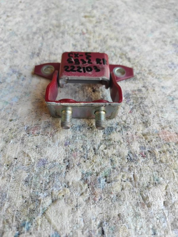 Петля крышки багажника задняя правая CX-5 (KE) 11-17 2014 Внедорожник 2.5