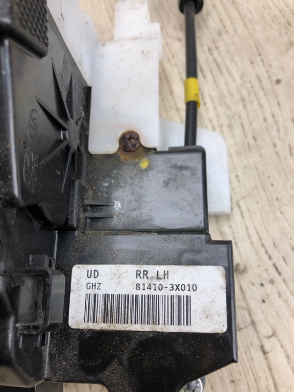Замок двери задний левый ELANTRA MD 10-15 2011 MD 1.8 G4NB