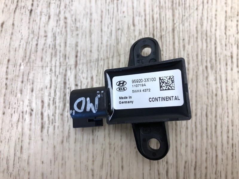 Датчик удара ELANTRA MD 10-15 2011 MD 1.8 G4NB