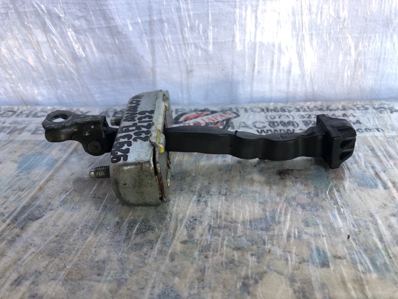 Ограничитель двери передний левый TOYOTA AVALON 05-12 Седан 3.5 2GR-FE Ограничитель двери передний левый TOYOTA AVALON 05-12 Седан 3.5 2GR-FE