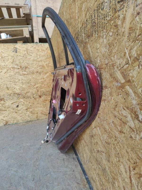 Дверь задняя правая CAMRY 30 02-06 2002 Седан 3.0 1MZFE