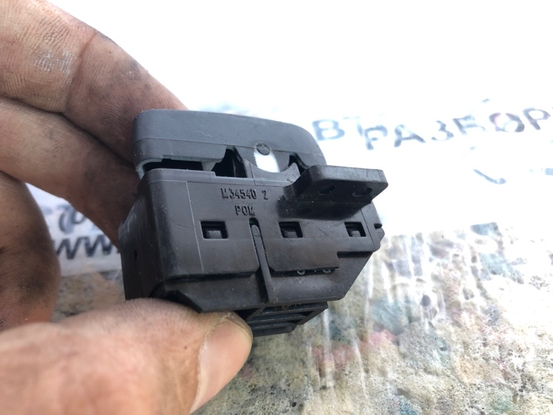 Кнопка центрального замка передняя правая MDX (YD2) 06-13 2009 Внедорожник 3.7 J37A1