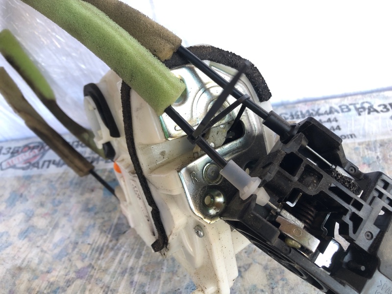 Замок двери задний правый CX-5 (KE) 11-17 2014 Внедорожник 2.5