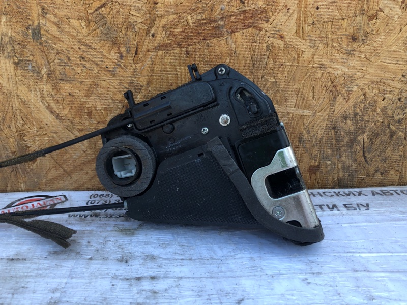 Замок двери задний левый TOYOTA AVALON 05-12 2007 Седан 3.5 2GR-FE 69060-AC030 Б/У