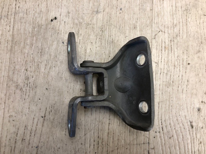 Петля двери верхняя задняя левая HYUNDAI ELANTRA MD 10-15 2011 MD 1.8 G4NB 79410-3K000 Б/У