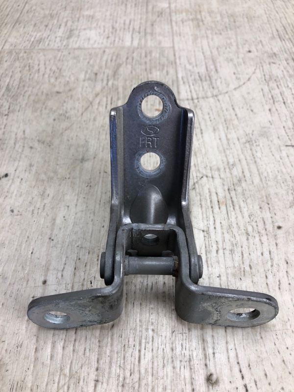 Петля двери верхняя передняя левая ELANTRA MD 10-15 2011 MD 1.8 G4NB