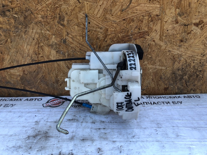 Запчасть замок двери передний левый SUBARU OUTBACK 09-14 BR 2010 2.5 EJ253 61032AJ01A Б/У Замок двери передний левый SUBARU OUTBACK 09-14 BR 2010 2.5 EJ253 61032AJ01A Б/У