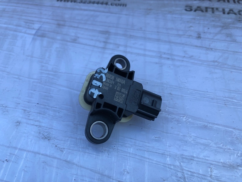 Датчик удара передний левый INFINITI QX60/JX35 12-20 2013 Внедорожник 3.5 98836-1MA0A Б/У
