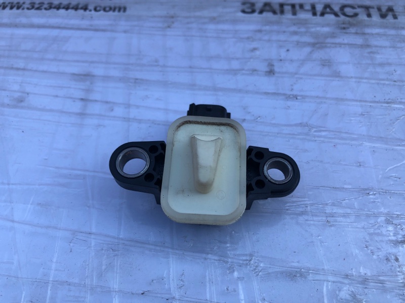 Датчик удара передний левый INFINITI QX60/JX35 12-20 Внедорожник 3.5