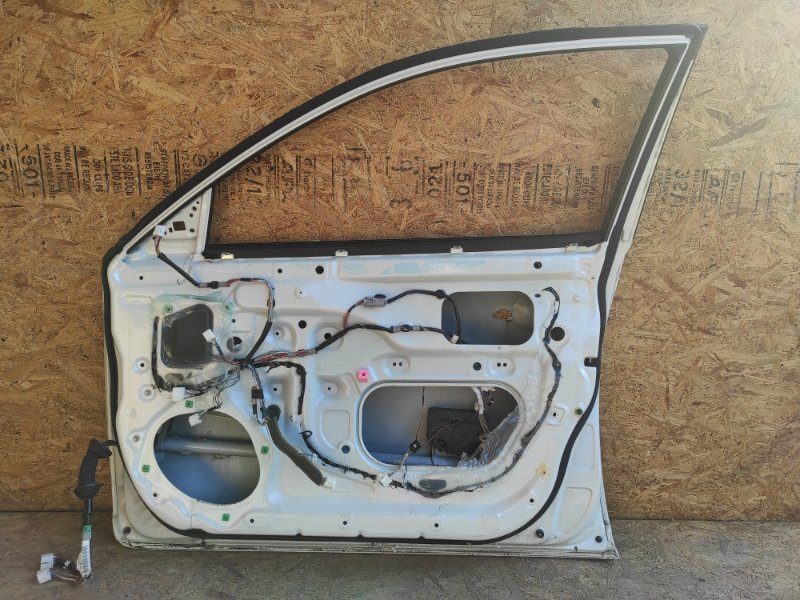 Дверь передняя правая AVALON 05-12 2007 Седан 3.5 2GR-FE