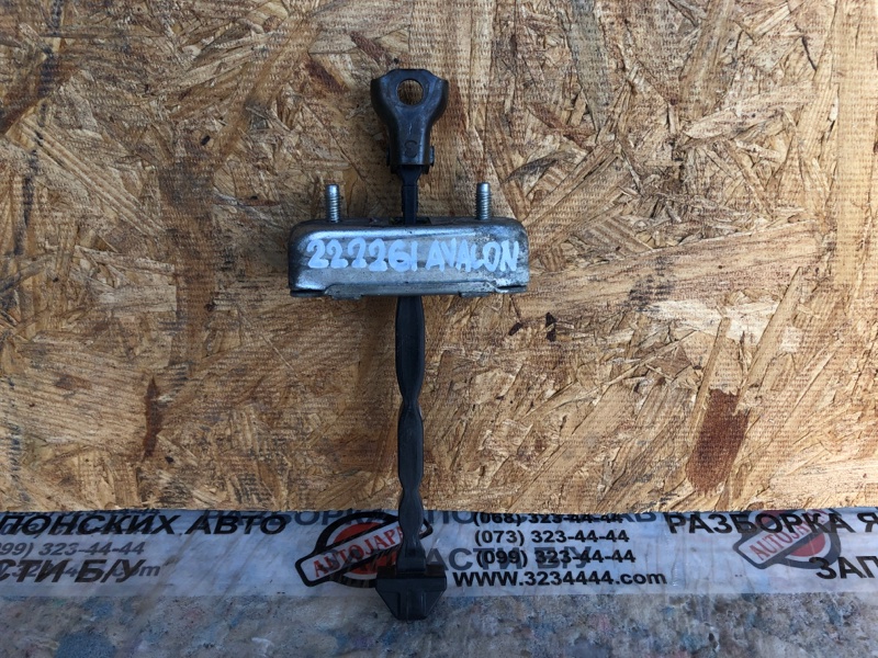 Ограничитель двери задний правый TOYOTA AVALON 05-12 2007 Седан 3.5 2GR-FE 68630-AC020 Б/У