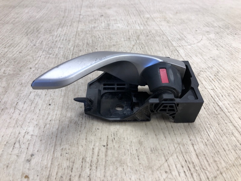 Ручка двери внутренняя передняя левая 3 BM 13-19 2014 BM 2.0 PE-VPS Ручка двери внутренняя передняя левая 3 BM 13-19 2014 BM 2.0 PE-VPS