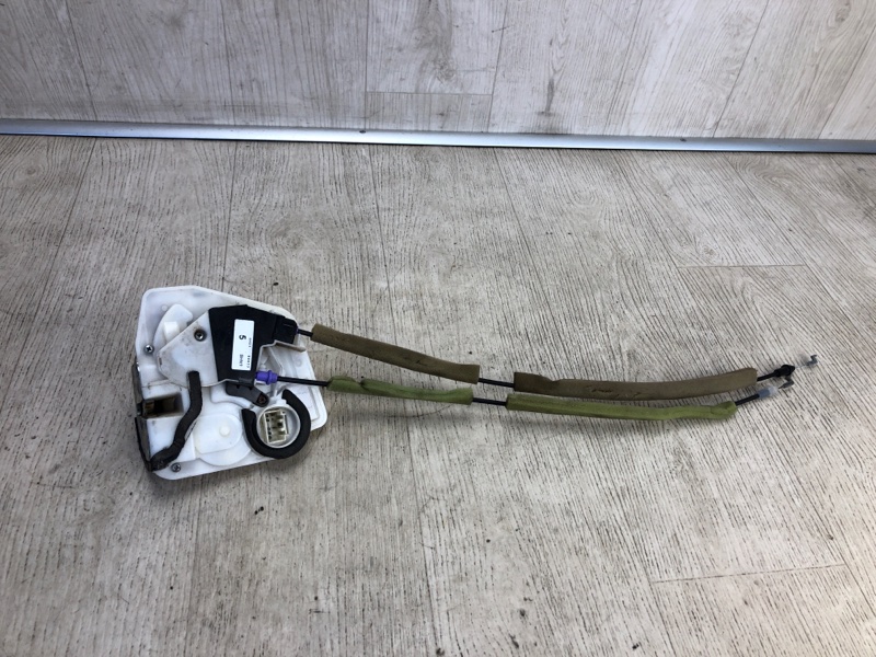 Замок двери передний правый 3 BM 13-19 2014 BM 2.0 PE-VPS