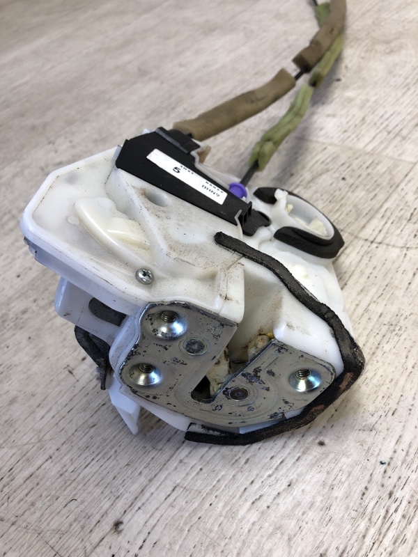 Замок двери передний правый 3 BM 13-19 2014 BM 2.0 PE-VPS