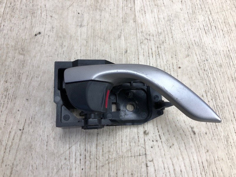 Ручка двери внутренняя задняя правая MAZDA 3 BM 13-19 2014 BM 2.0 PE-VPS BHN9-58-330A Б/У