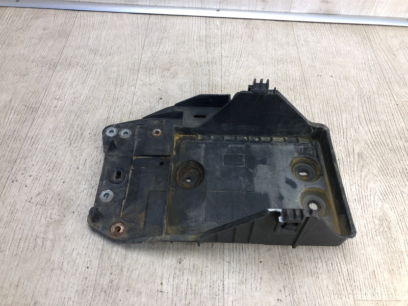 Полка аккумулятора MAZDA 3 BM 13-19 2014 BM 2.0 PE-VPS KD5356040B Б/У