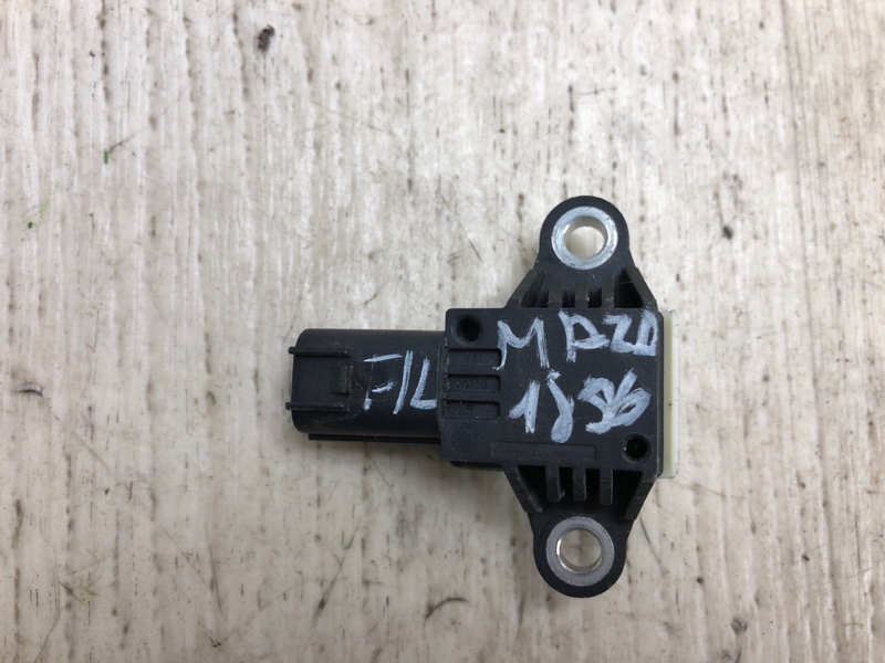 Датчик удара 3 BM 13-19 2014 BM 2.0 PE-VPS Датчик удара 3 BM 13-19 2014 BM 2.0 PE-VPS