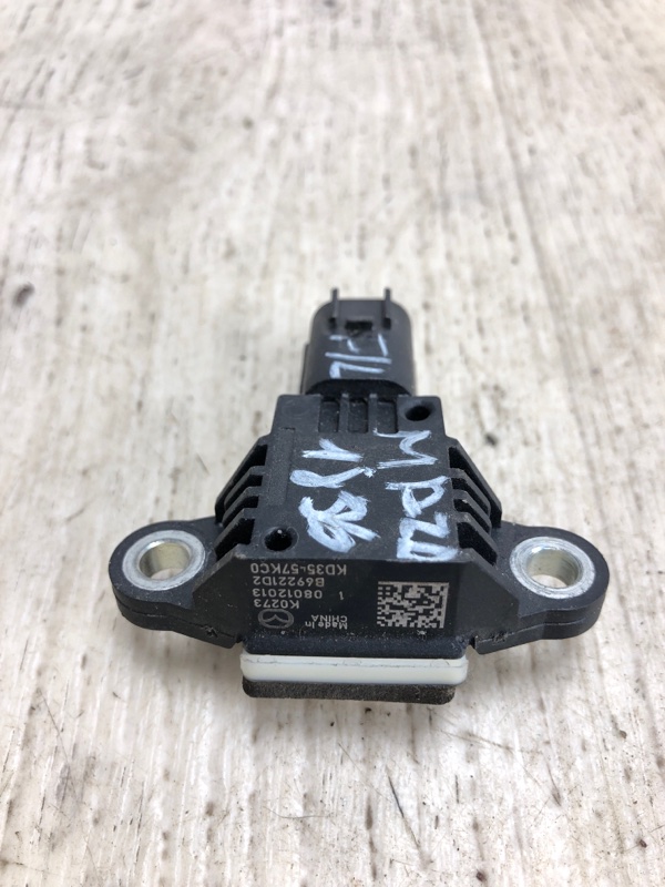 Датчик удара MAZDA 3 BM 13-19 BM 2.0 PE-VPS Датчик удара MAZDA 3 BM 13-19 BM 2.0 PE-VPS