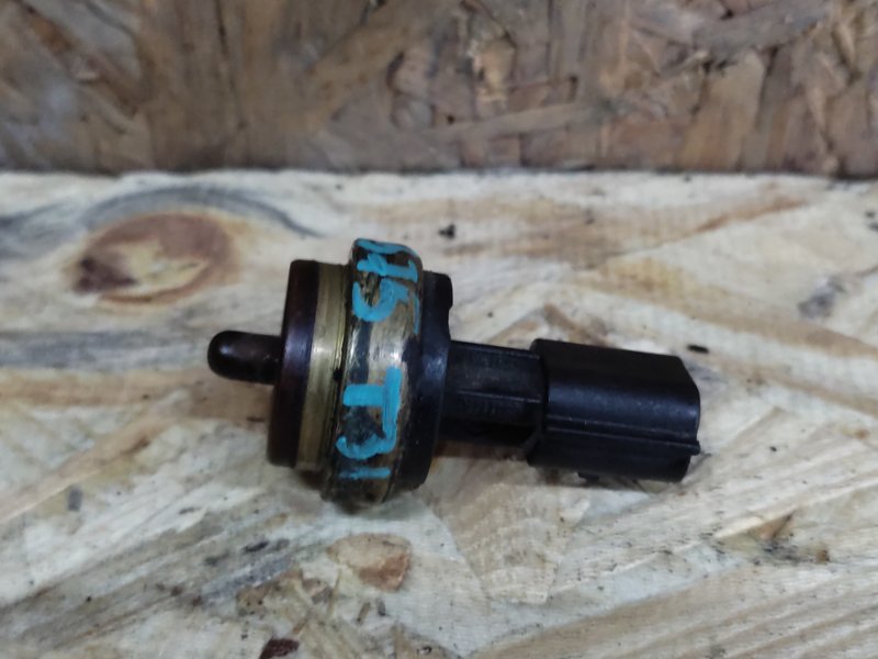 Датчик температуры охлаждающей жидкости NISSAN X-TRAIL T31 07-14 T31 2.0 22630-00Q0K Б/У