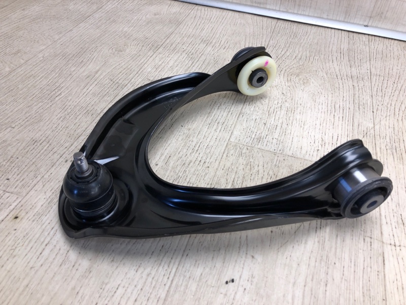 Рычаг передней подвески верхний RLX 13-20 Рычаг передней подвески верхний RLX 13-20