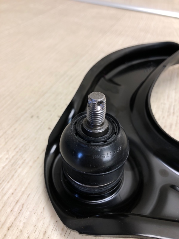 Рычаг передней подвески верхний RLX 13-20 Рычаг передней подвески верхний RLX 13-20