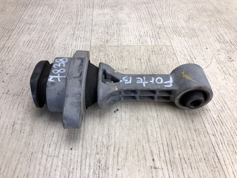 Подушка двигателя нижняя передняя FORTE YD 12- 2013 YD 1.8 G4NB Подушка двигателя нижняя передняя FORTE YD 12- 2013 YD 1.8 G4NB