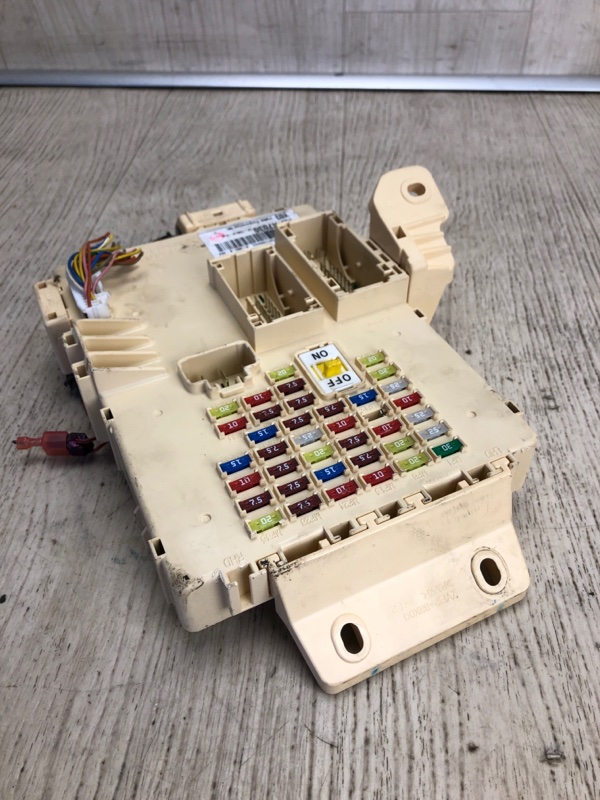 Блок предохранителей салон FORTE YD 12- 2013 YD 1.8 G4NB Блок предохранителей салон FORTE YD 12- 2013 YD 1.8 G4NB