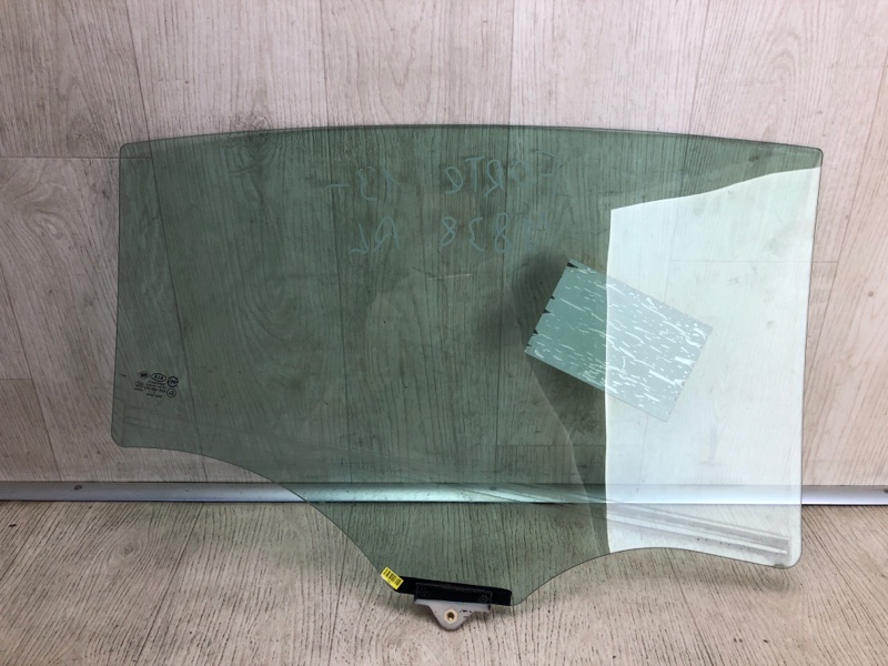 Стекло двери заднее левое FORTE YD 12- 2013 YD 1.8 G4NB