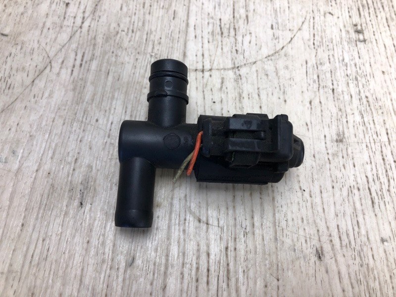 Запчасть клапан абсорбера KIA FORTE YD 12- 2013 YD 1.8 G4NB 31430-1Y000 Б/У Клапан абсорбера KIA FORTE YD 12- 2013 YD 1.8 G4NB 31430-1Y000 Б/У