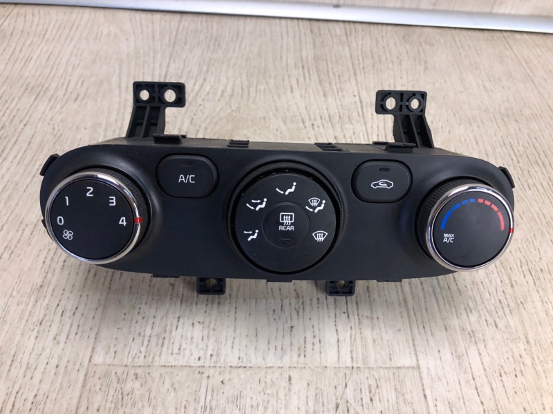Блок управления печкой KIA FORTE YD 12- 2013 YD 1.8 G4NB 97250-A7050WK Б/У