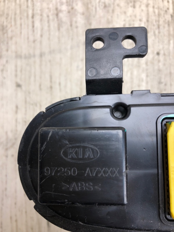 Блок управления печкой FORTE YD 12- 2013 YD 1.8 G4NB