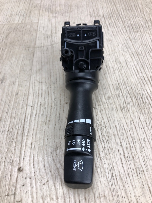 Подрулевой переключатель правый FORTE YD 12- 2013 YD 1.8 G4NB Подрулевой переключатель правый FORTE YD 12- 2013 YD 1.8 G4NB